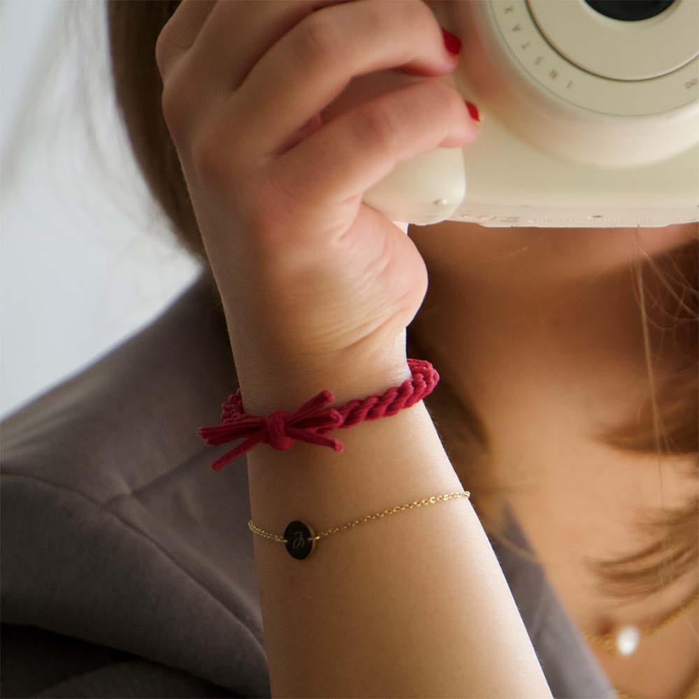 12099770-Farbe-Bordeaux Red