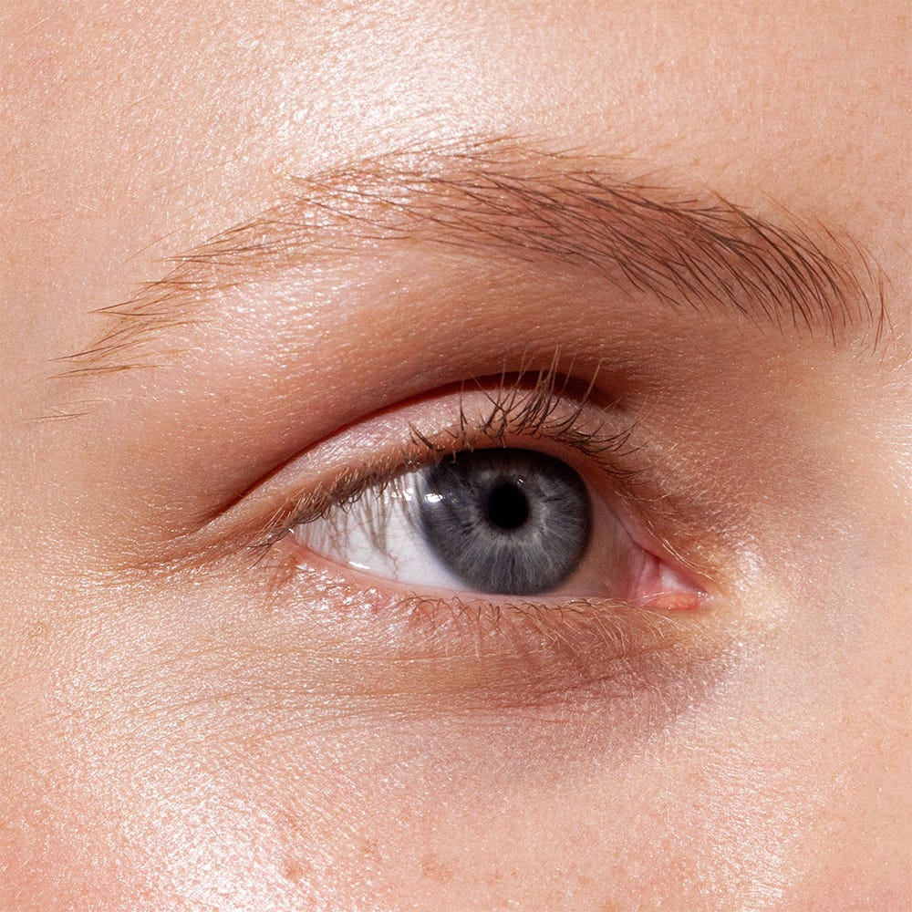 MÁDARA Getöntes Augenbrauengel Light Brown 4,25 ml