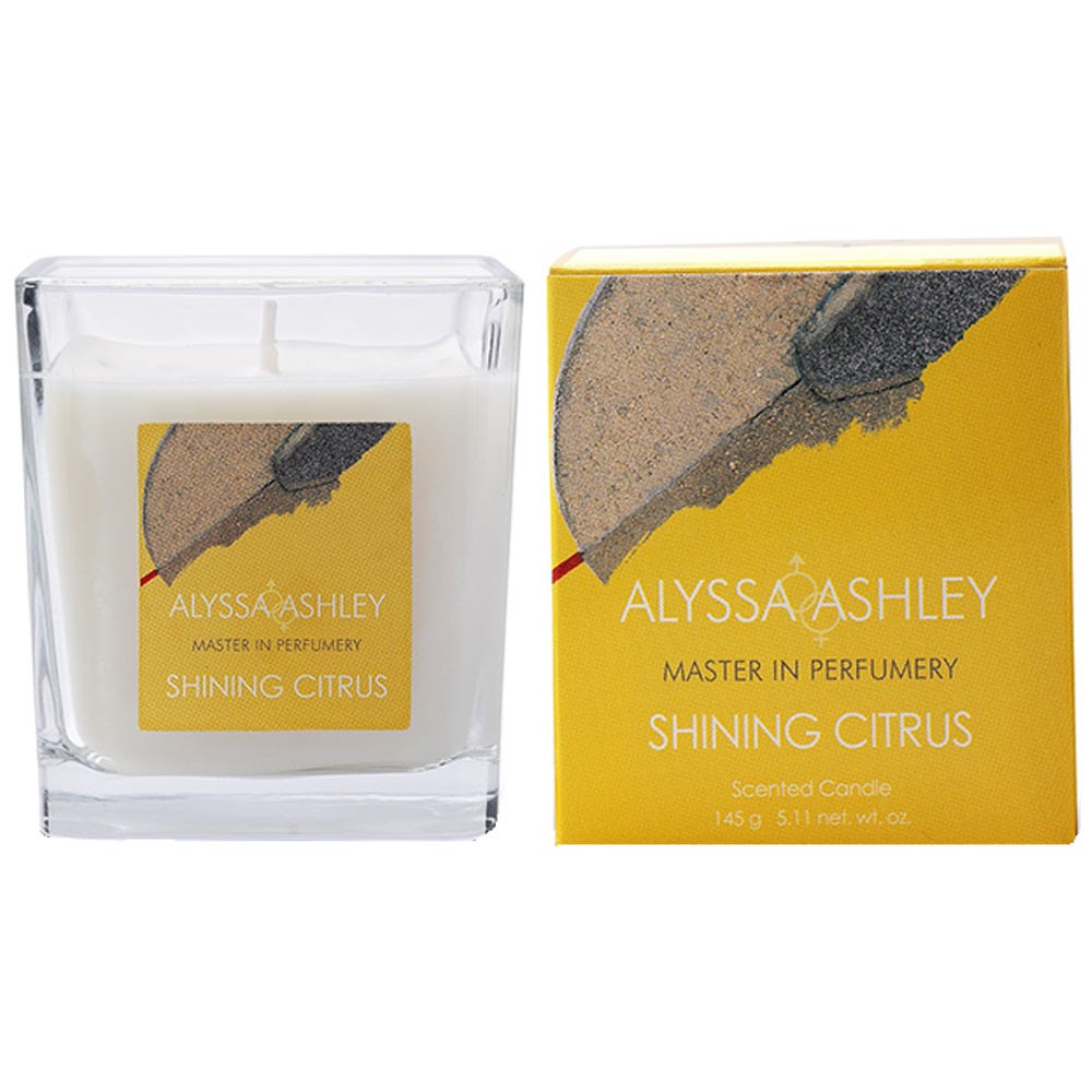 ALYSSA ASHLEY Shining Citrus Candle 145 g