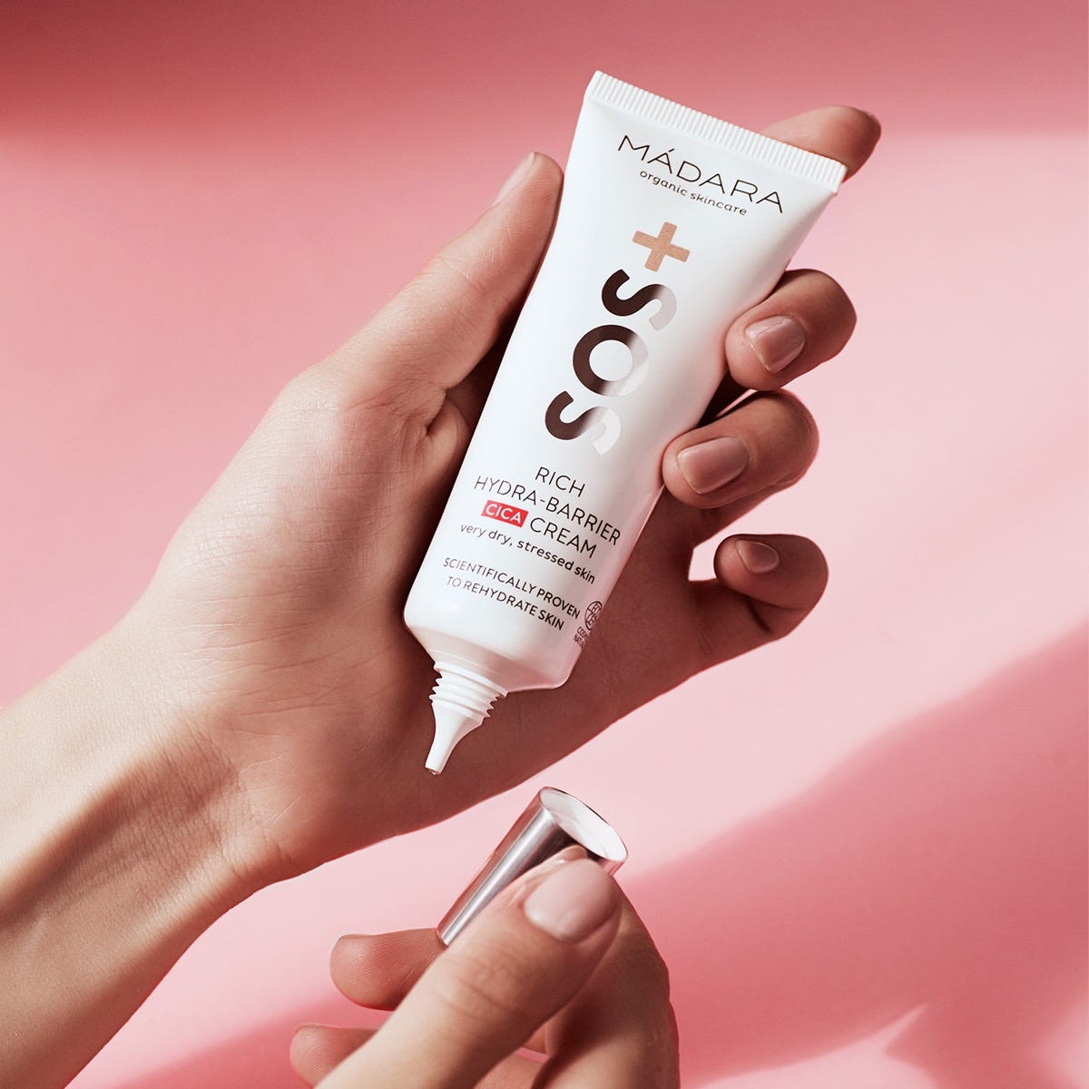MÁDARA SOS Rich Hydra-Barrier CICA Creme 40 ml