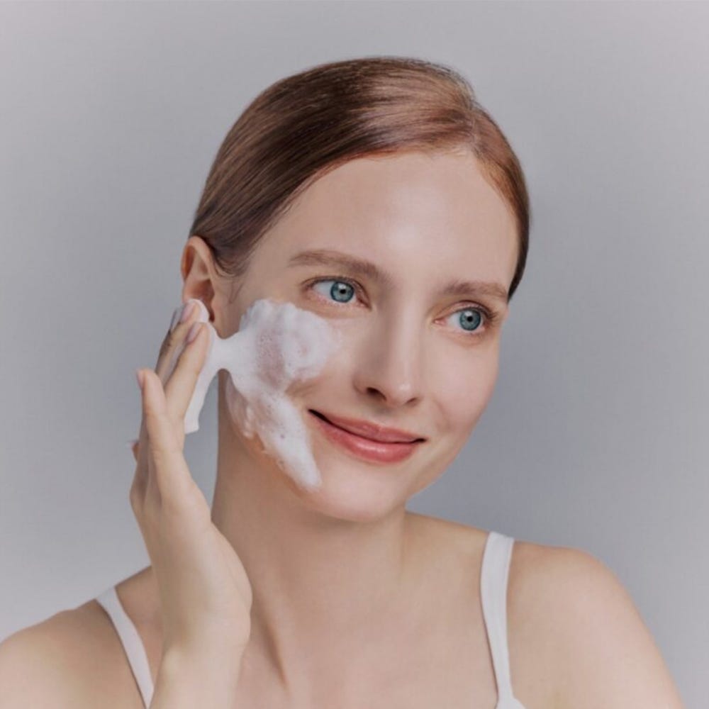 Whamisa Organic Flowers Foam Cleansing Cream 150 ml
