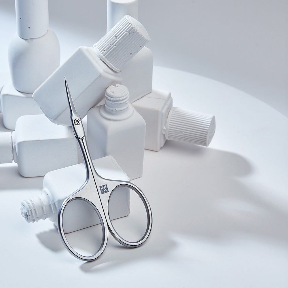 Zwilling Premium Nagelhautschere mit Turmspitze