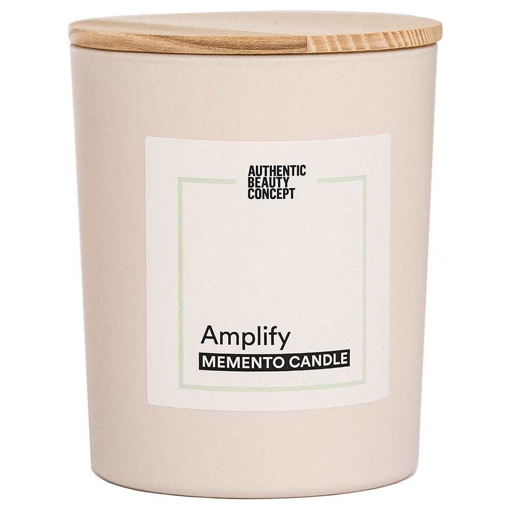 Authentic Beauty Concept Memento-Kerze Amplify