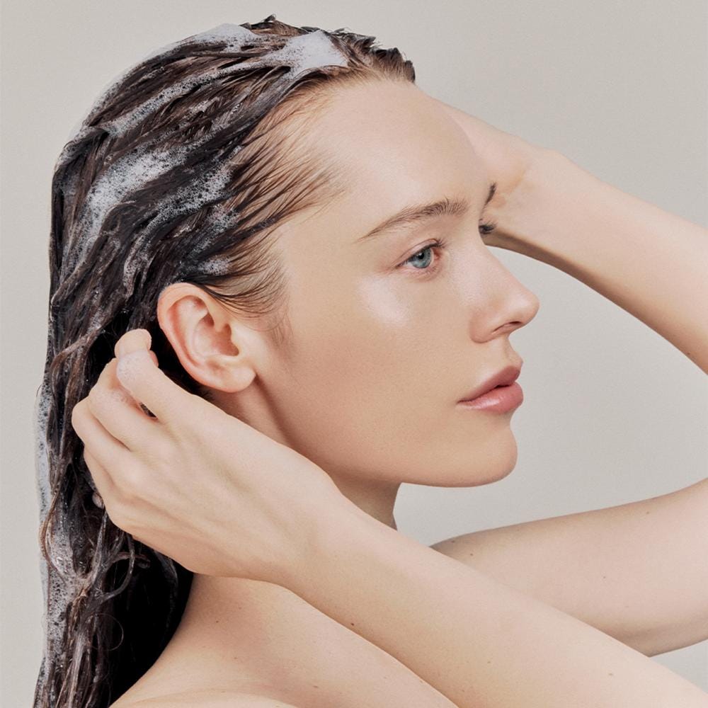 Whamisa Organic Seeds Green Peas Shampoo Scalp Care 450 ml