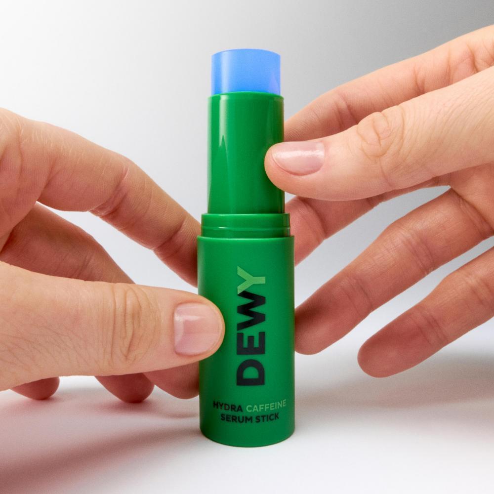 MÁDARA Dewy Hydra Koffein Serum-Stick
