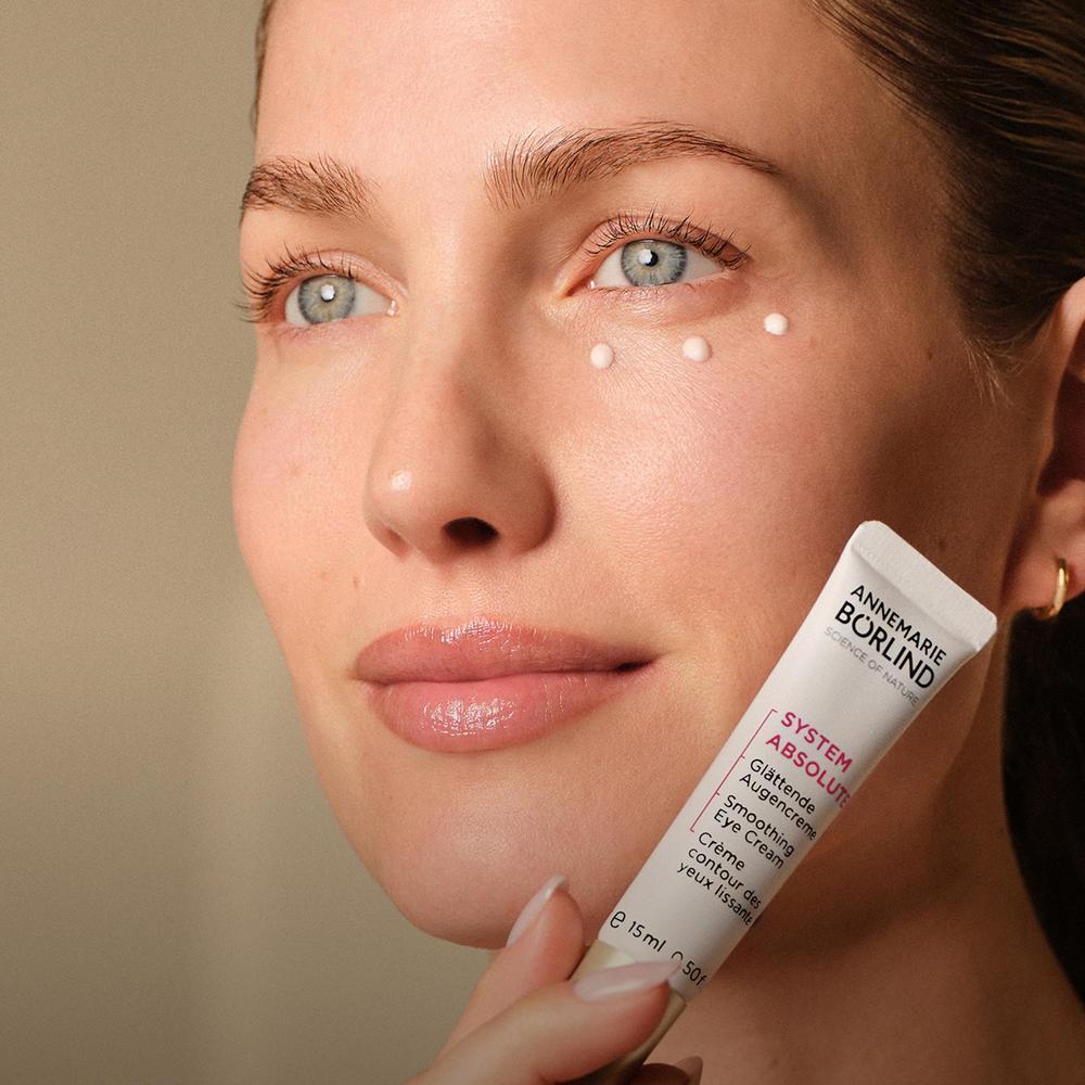 ANNEMARIE BÖRLIND SYSTEM ABSOLUTE Glättende Augencreme 15 ml