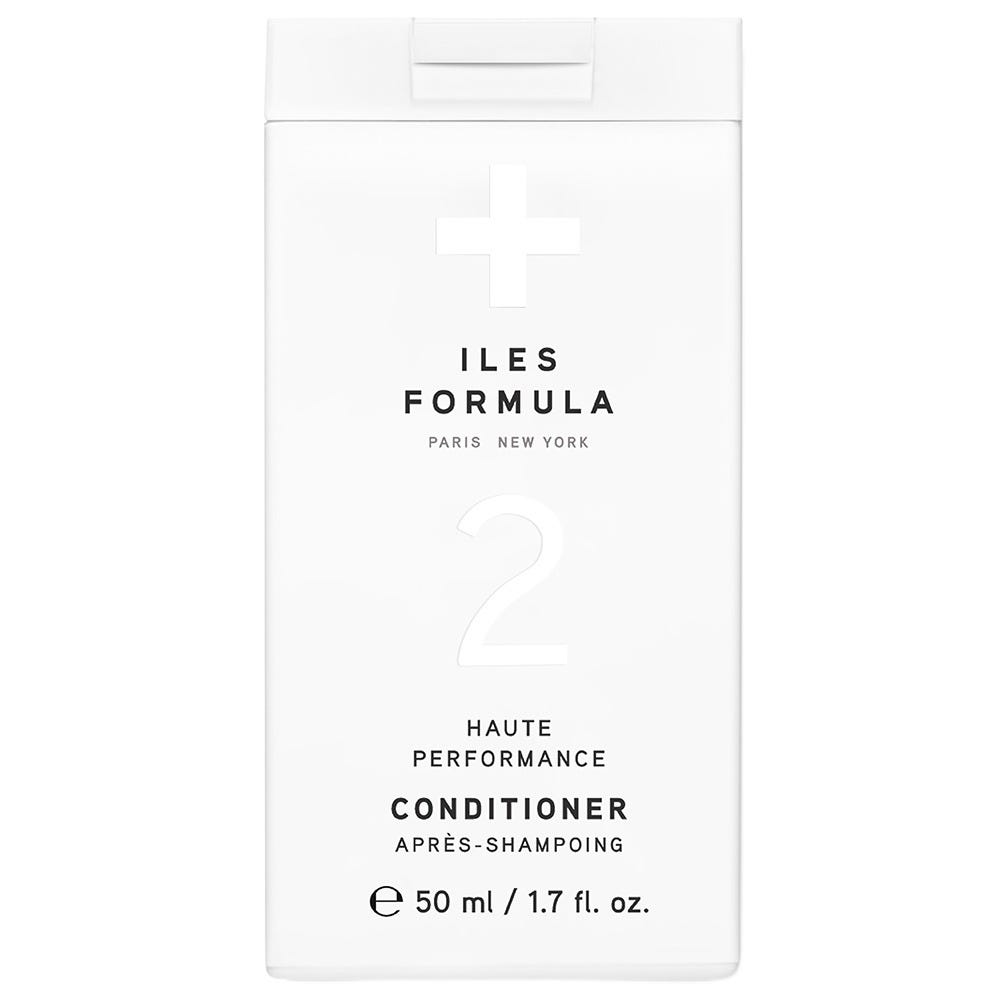 Iles Formular Travel Essentials Kit