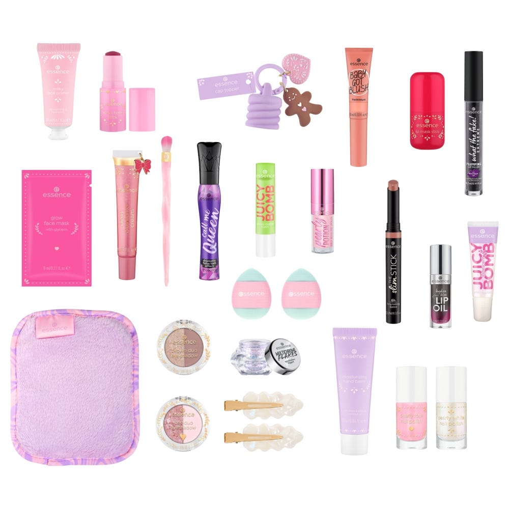 essence THE HOLIDAY TREE Adventskalender
